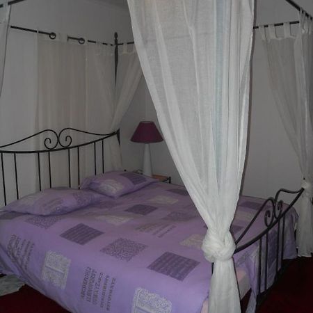 Hotel Huis De Wilde Wingerd Ypern Zimmer foto