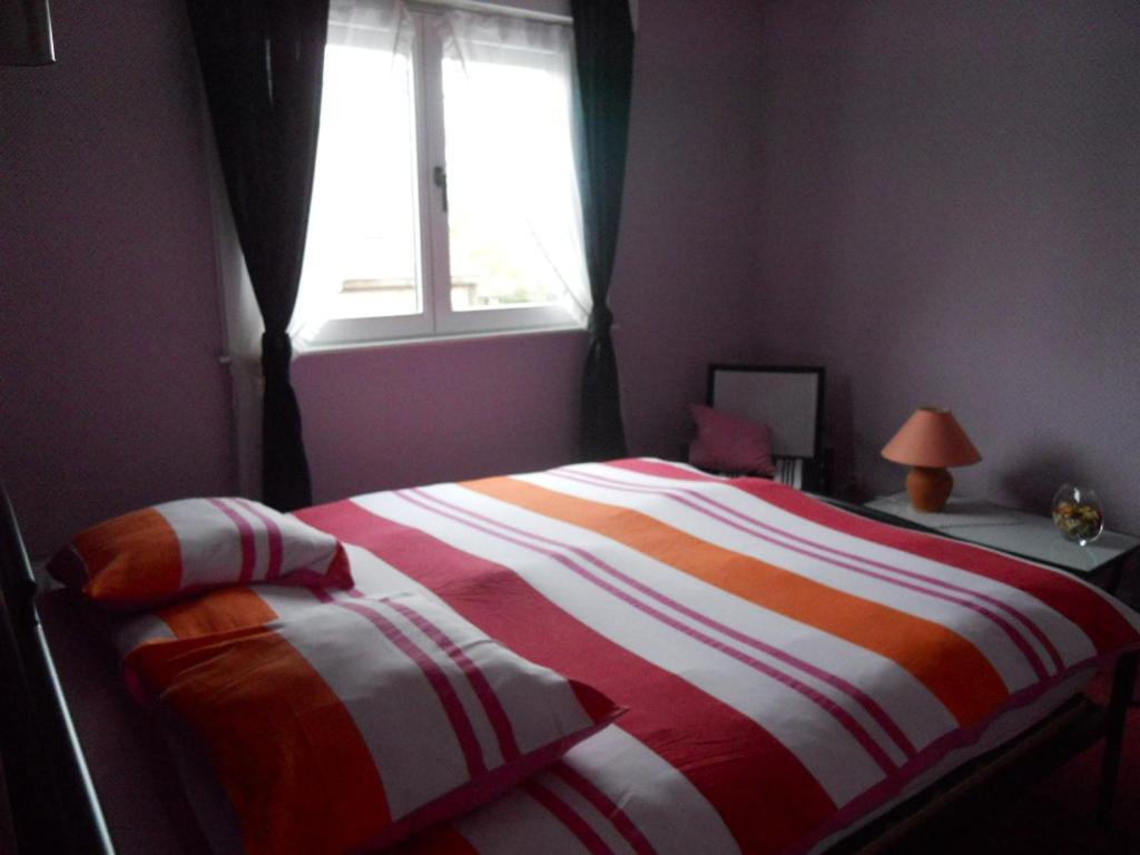Hotel Huis De Wilde Wingerd Ypern Zimmer foto