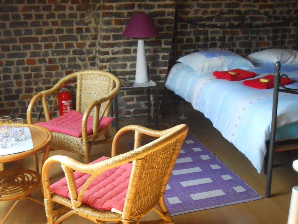 Hotel Huis De Wilde Wingerd Ypern Zimmer foto
